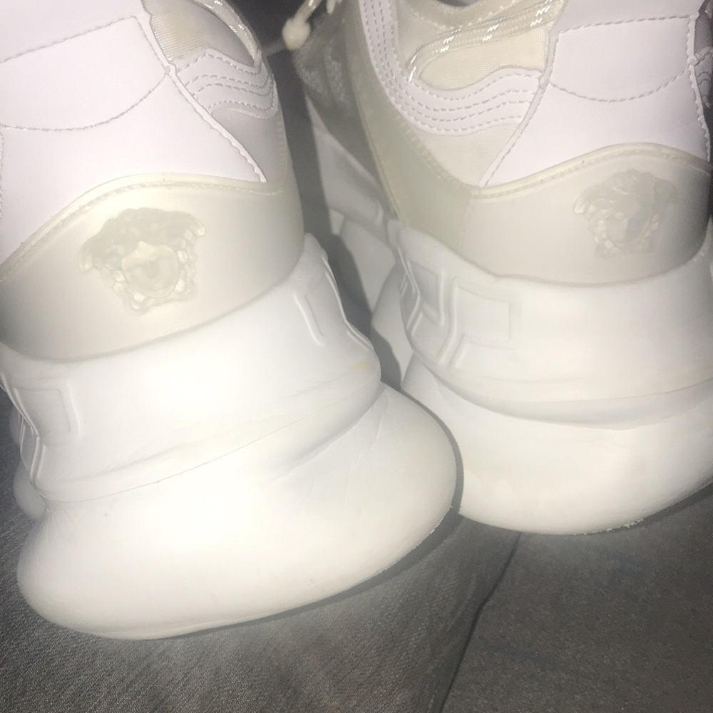 Versace Chain Reaction - Picture 2 of 4